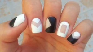 6. Negative Space Designs for mother day 