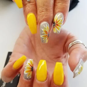 yellow nail designs